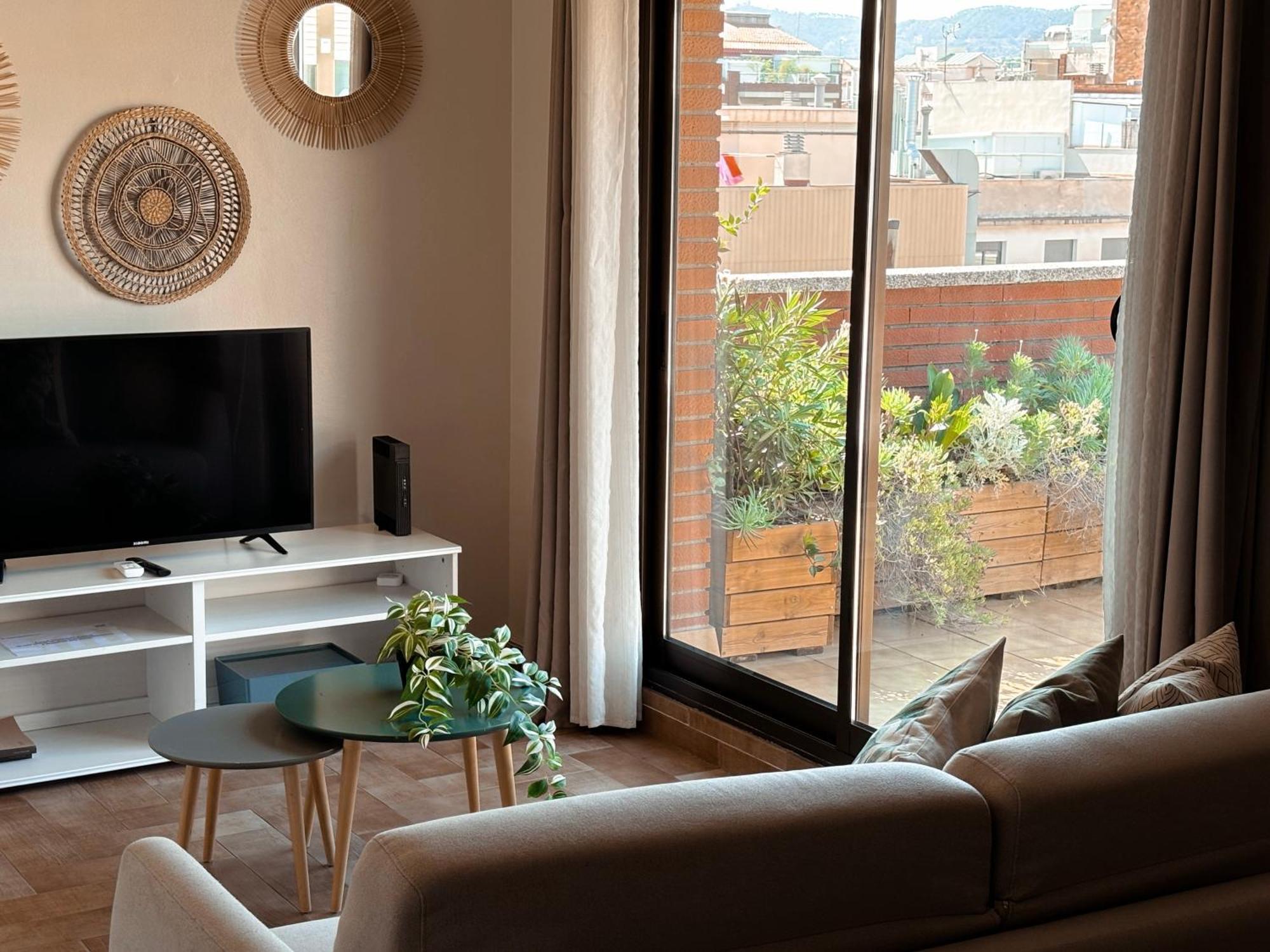 Casa Cosi - Industria Apartment Barcelona Exterior photo